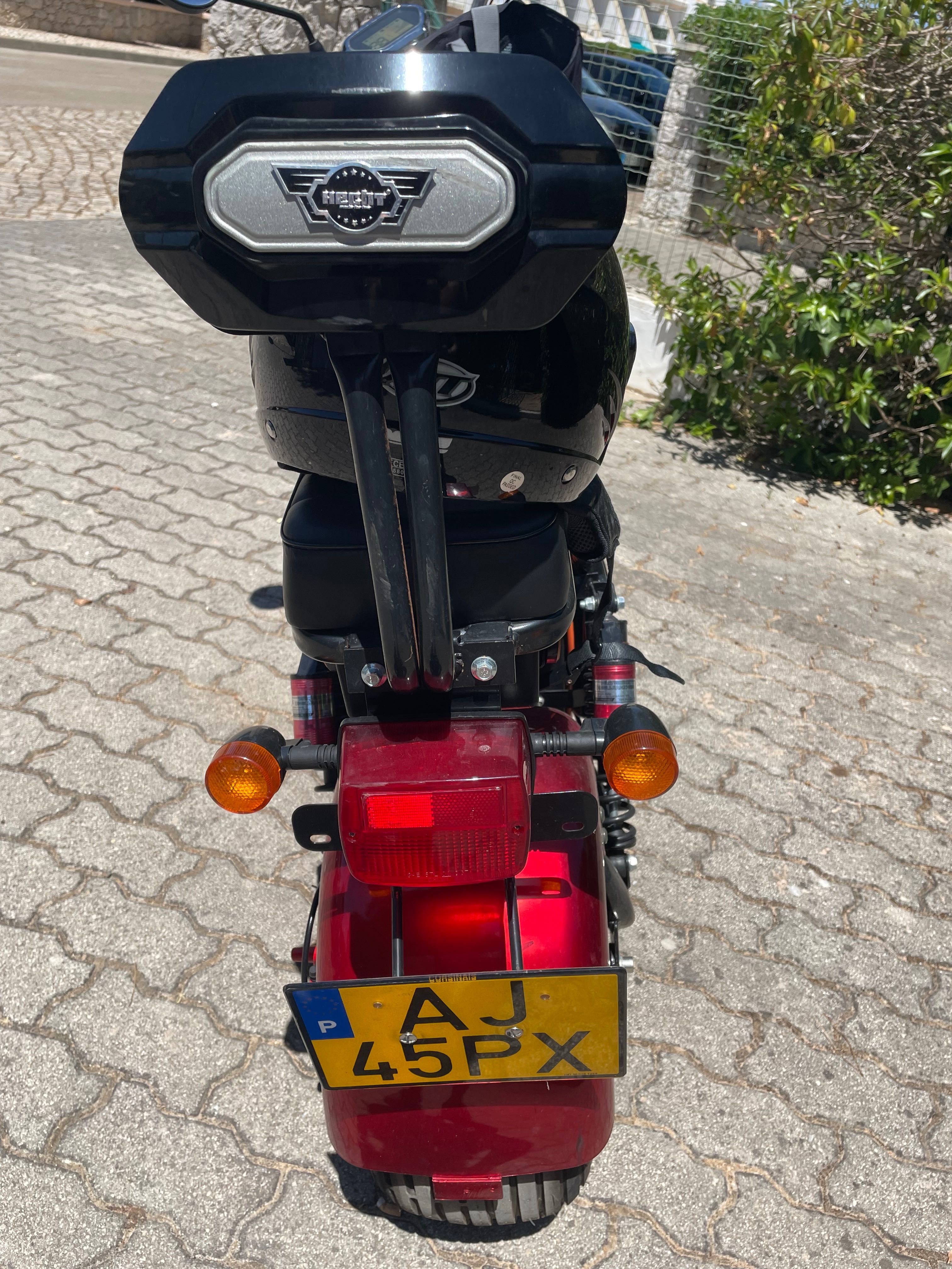 Scooter Elétrica COCIS