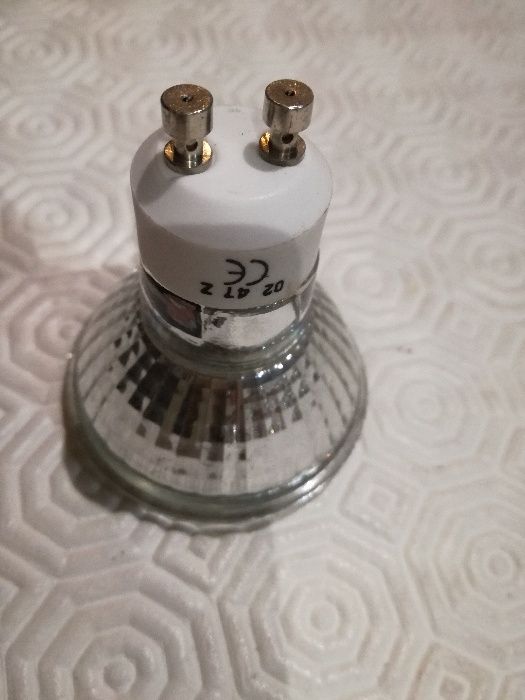 14 Lâmpadas GU10 halogênio+ 5 Lâmpadas halogênio MR 16