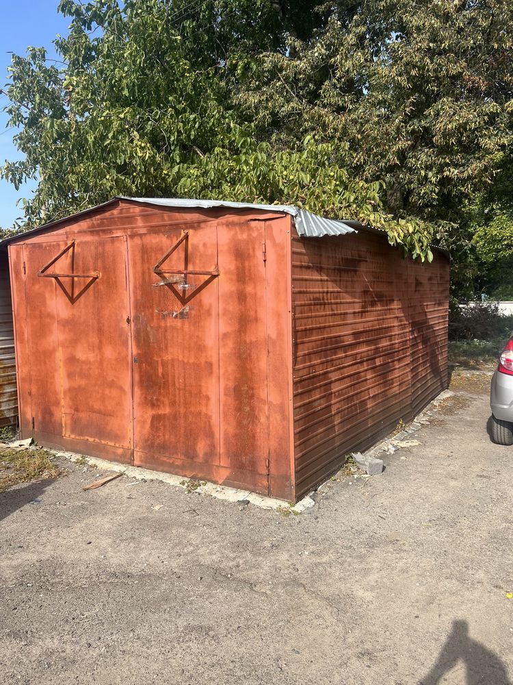 Продам гаражі збірні металеві