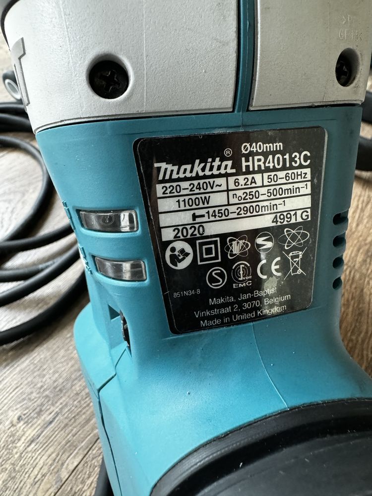 Młotowiertarka Makita HR4013C AVT