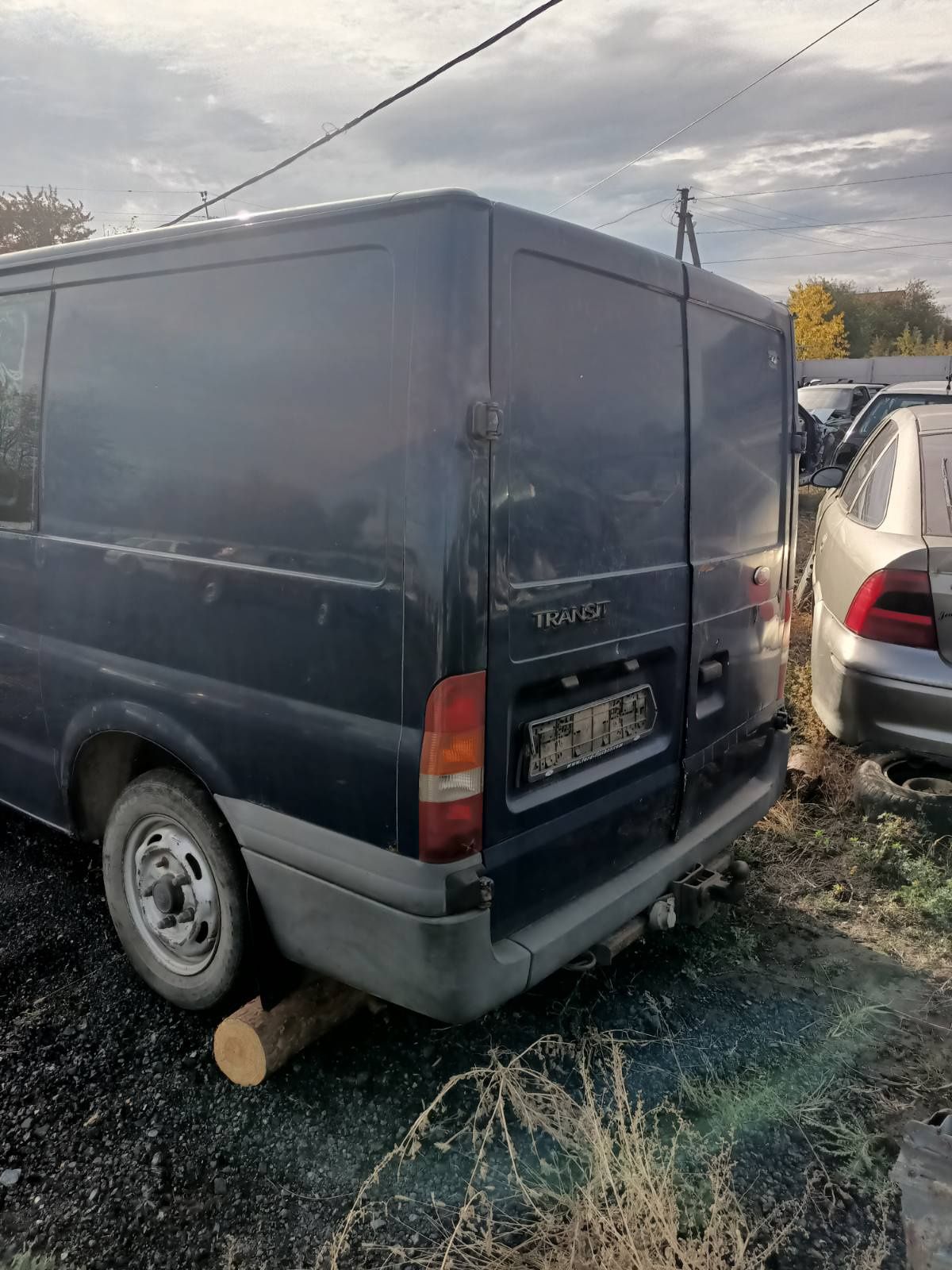 Продам ford transit по запчастинах 2 куба