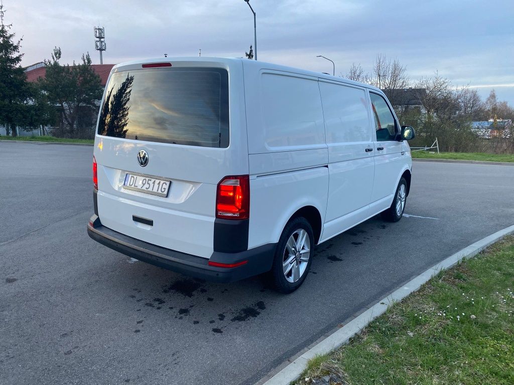 VW Transporter T6 2.0 tdi klimara 23%vat