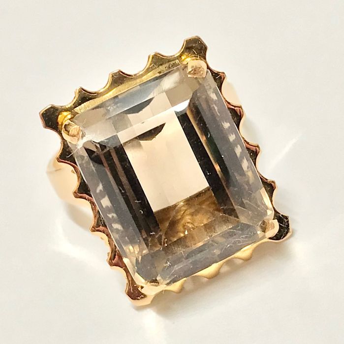 Złoty PIERŚCIONEK 18K cudowny KWARC DYMNY r. 17
