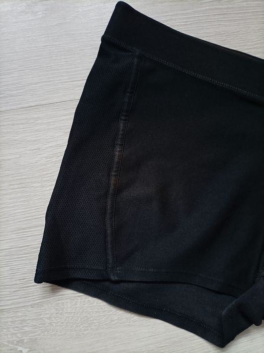 Spodenki Nike treningowe na siłownię do ćwiczeń elastyczne