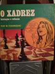 Livro sobre o jogo de "xadrez"
