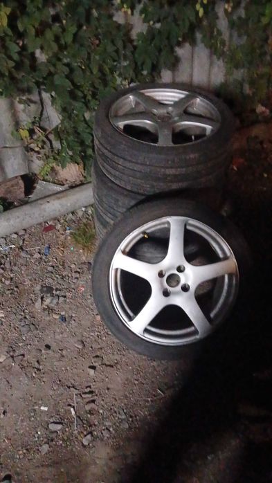 Продам титани р17