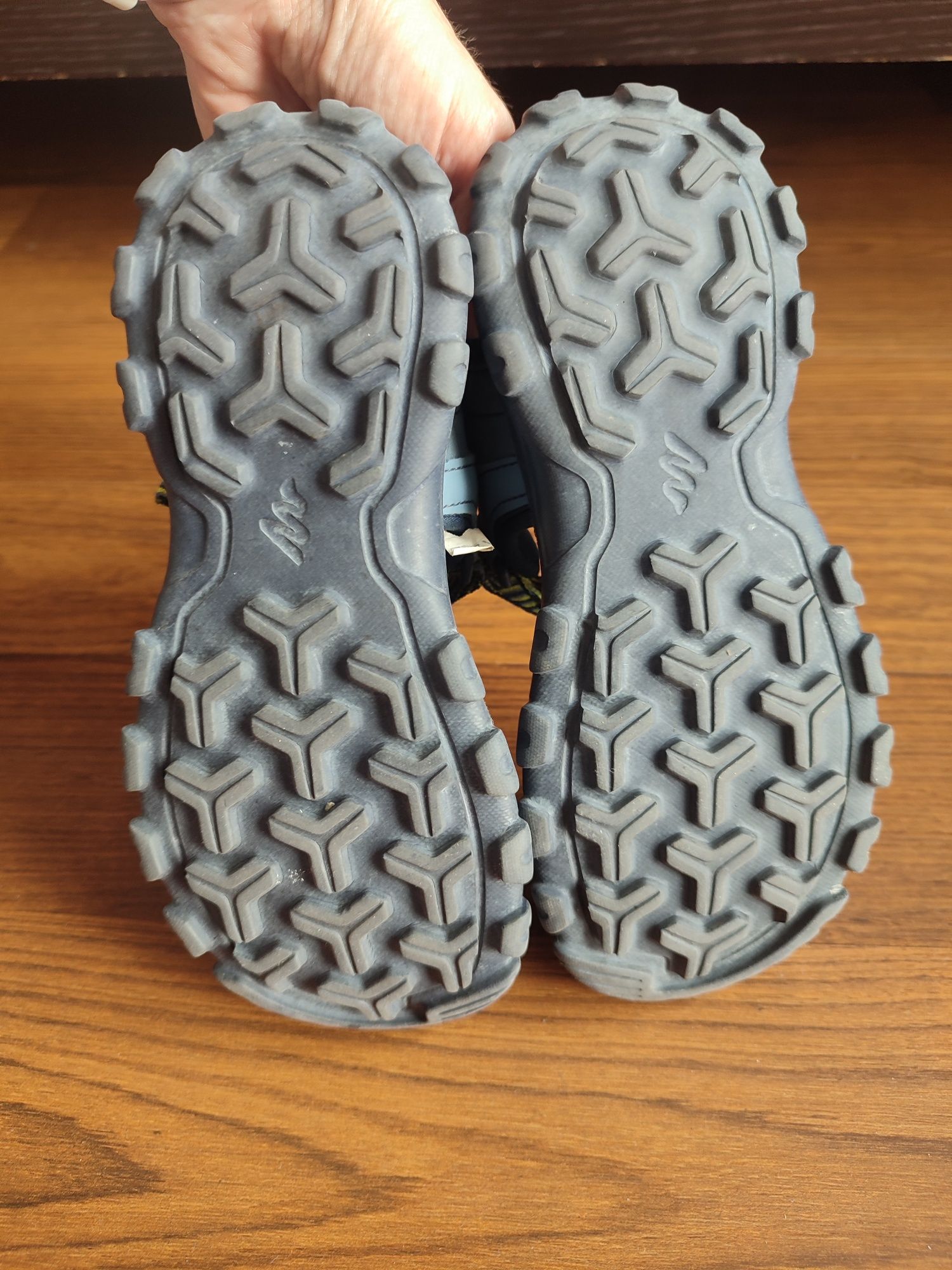 Sandały quechua 32/33 Decathlon