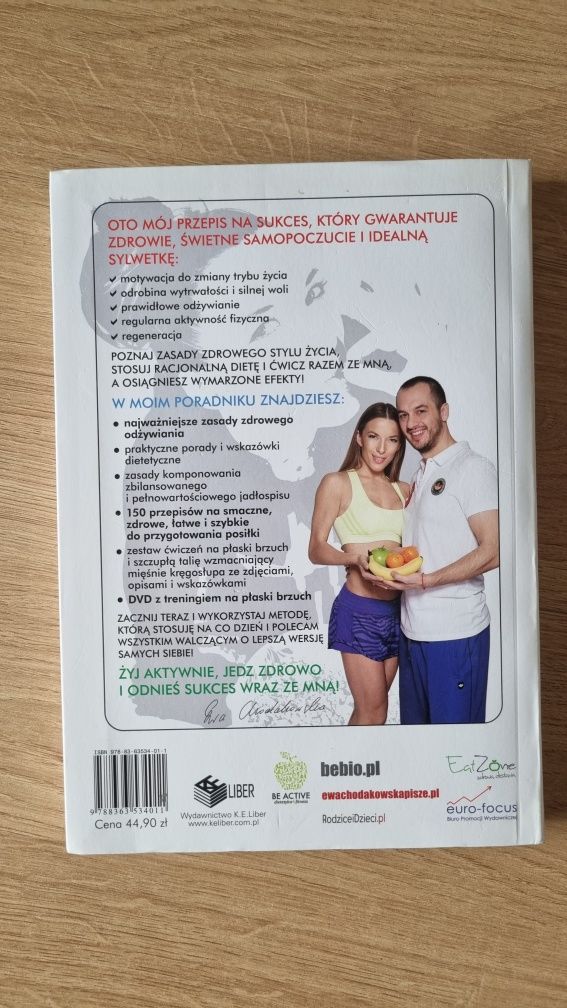 Książka i płyta na płaski brzuch Ewa Chodakowska przepis na sukces