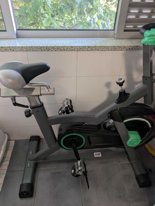Bicicleta Estática Spinning Extreme 20 RPM como nova NÃO ENVIO