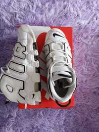 WMNS Nike Air More UpTempo