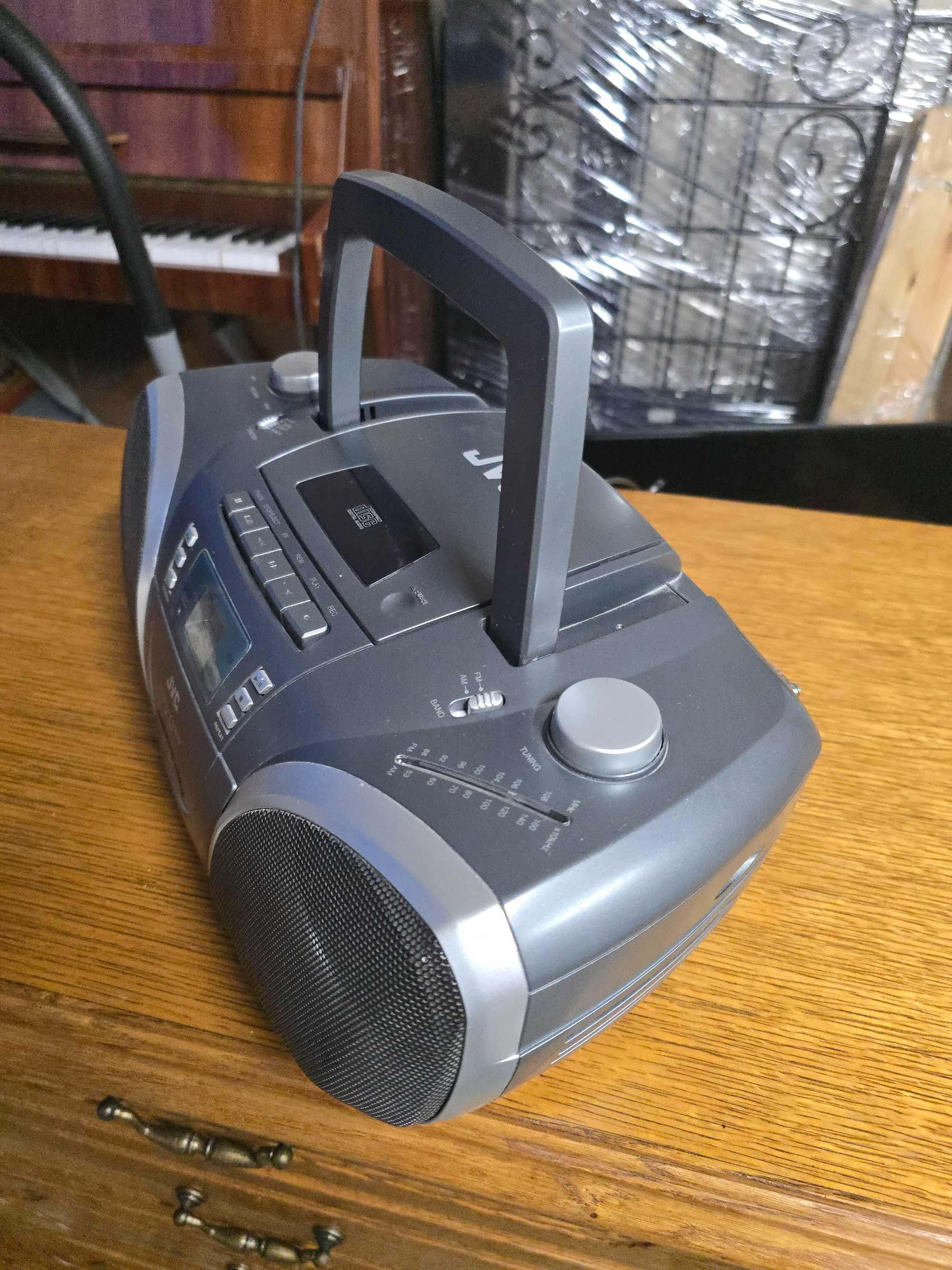 Radioodtwarzacz, Boombox JVC w bardzo dobrym stanie