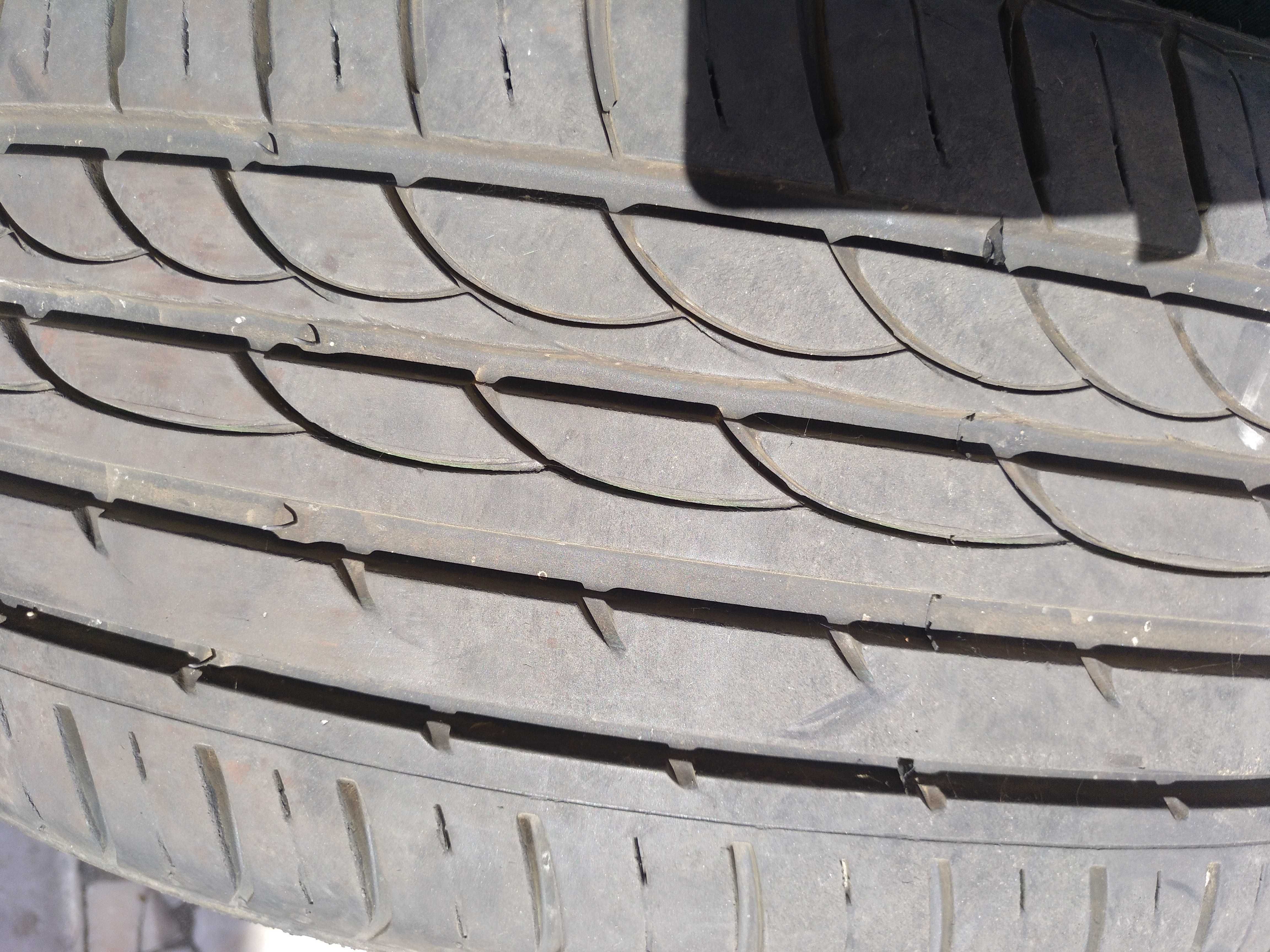 Pneus 205/50 R17 como novos