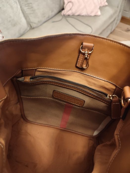 Torebka shoperka jak Burberry