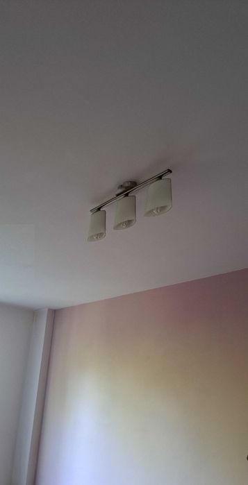 Lampa sufitowa żyrandol z trzema kloszami szklanymi