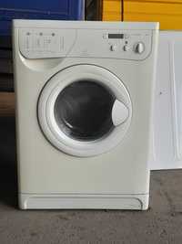 Індезіт пральна  машинка
