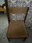 mesa grande e conjunto de 5 cadeiras