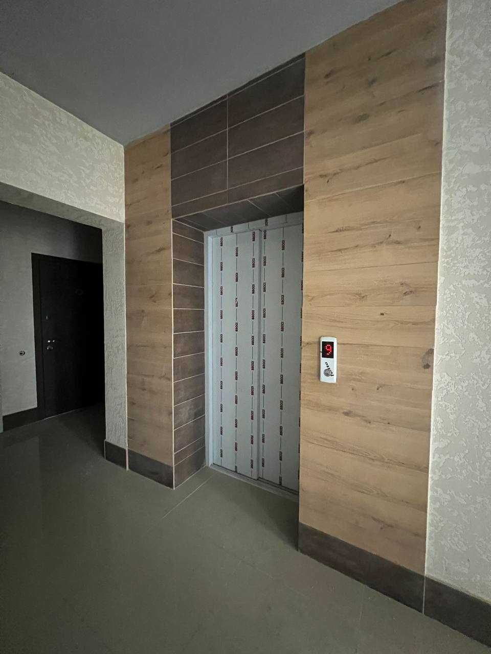 Продам 3 кімнатну квартиру з частковим ремонтом