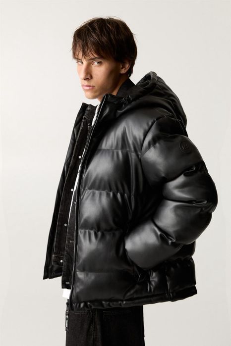 Куртка зимова еко шкіра pull&bear
