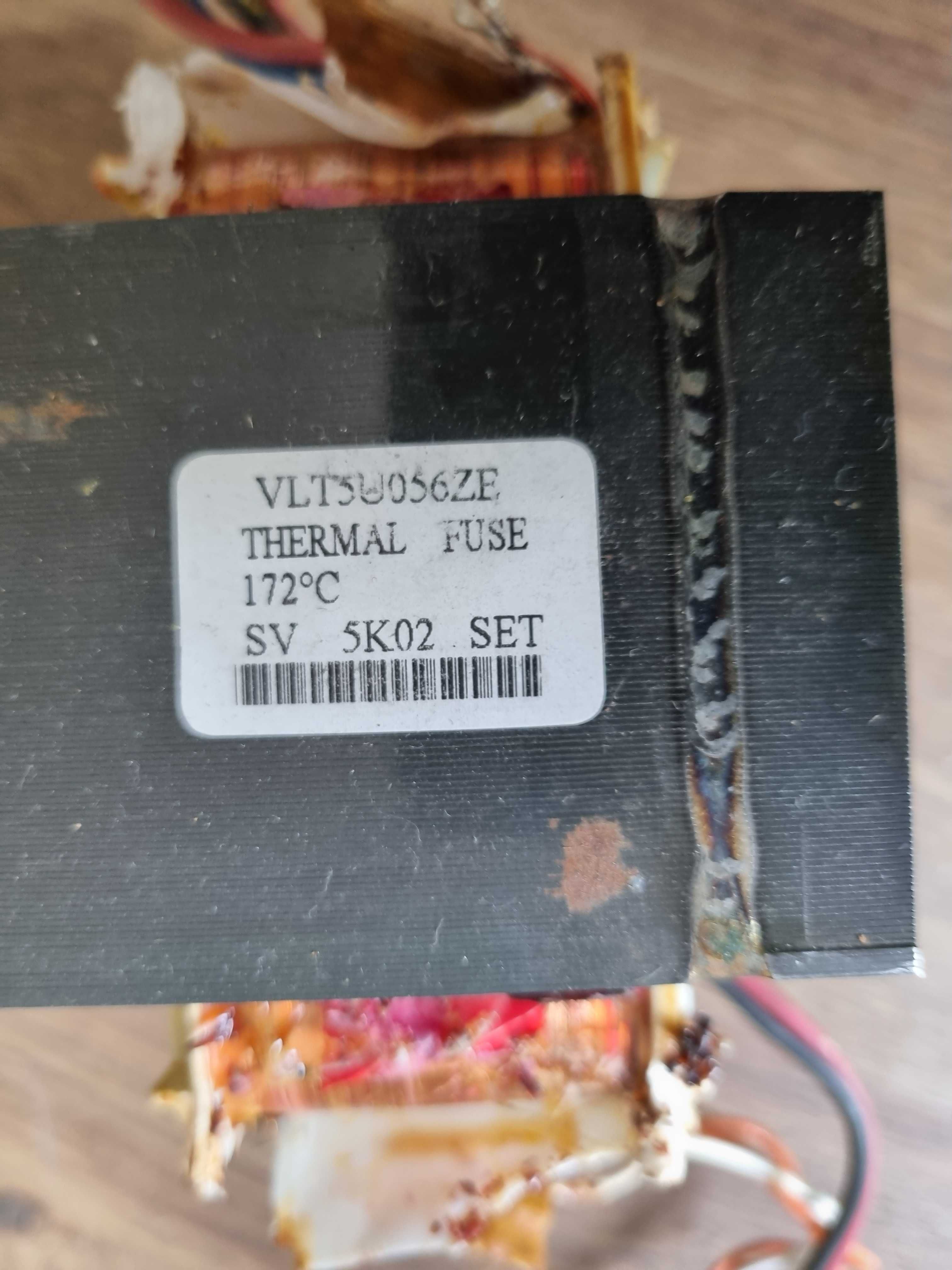 amplituner wzmacniacz DENON AVR-X520BT kino domowe