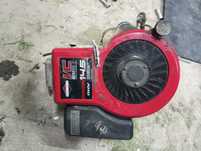 Silnik 14,5 HP traktorek Partner.
