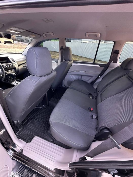 Mitsubishi Pajero Sport