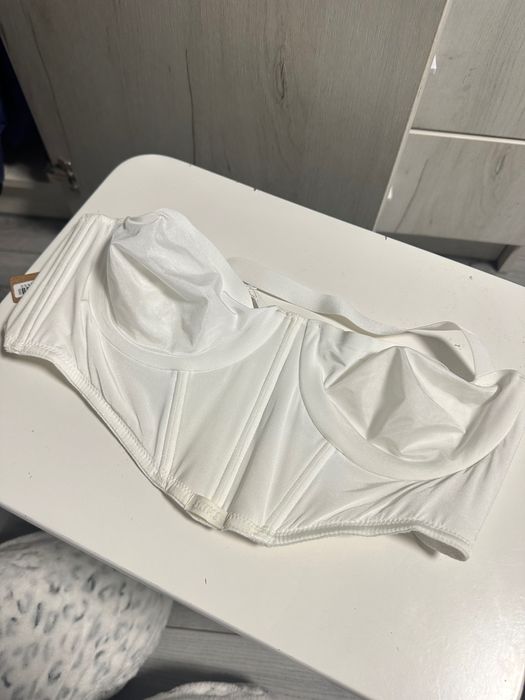 Корсетний бюст SKIMS 38A, 38В