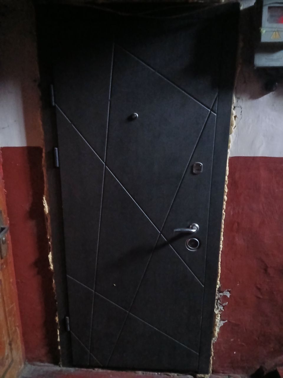 Продам квартиру 2х комнатную.