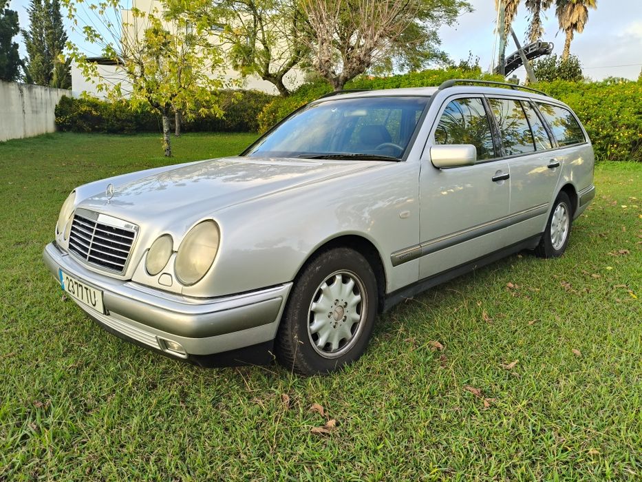 Mercedes E 220 CDI Cx Automática