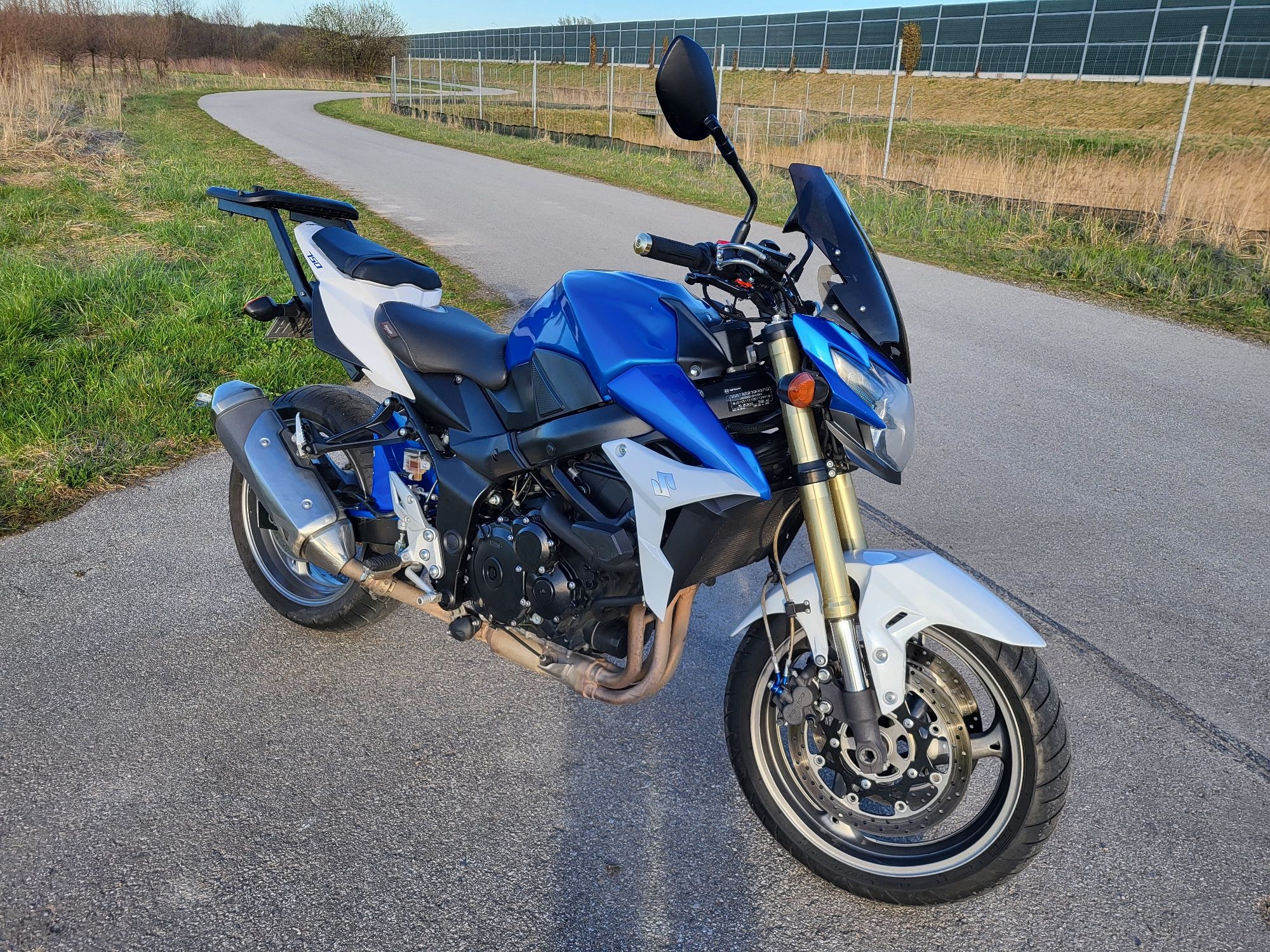 Suzuki GSR 750 GSXR Z