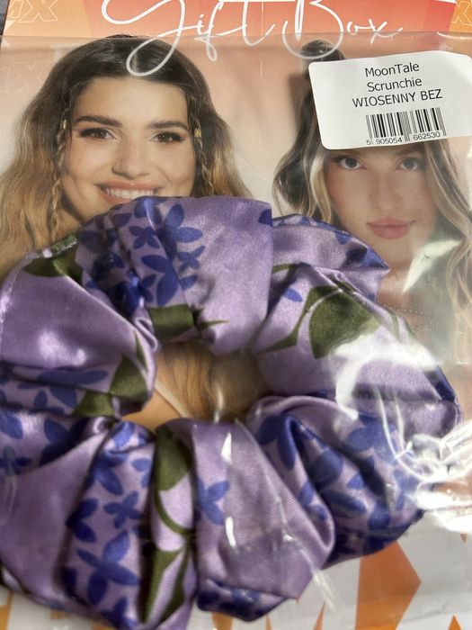 Scrunchie Wiosenny Bez Julii Żugaj