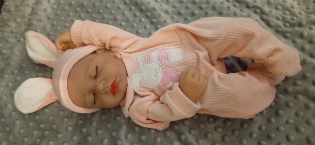 Lalka reborn realistyczna na różne okazje