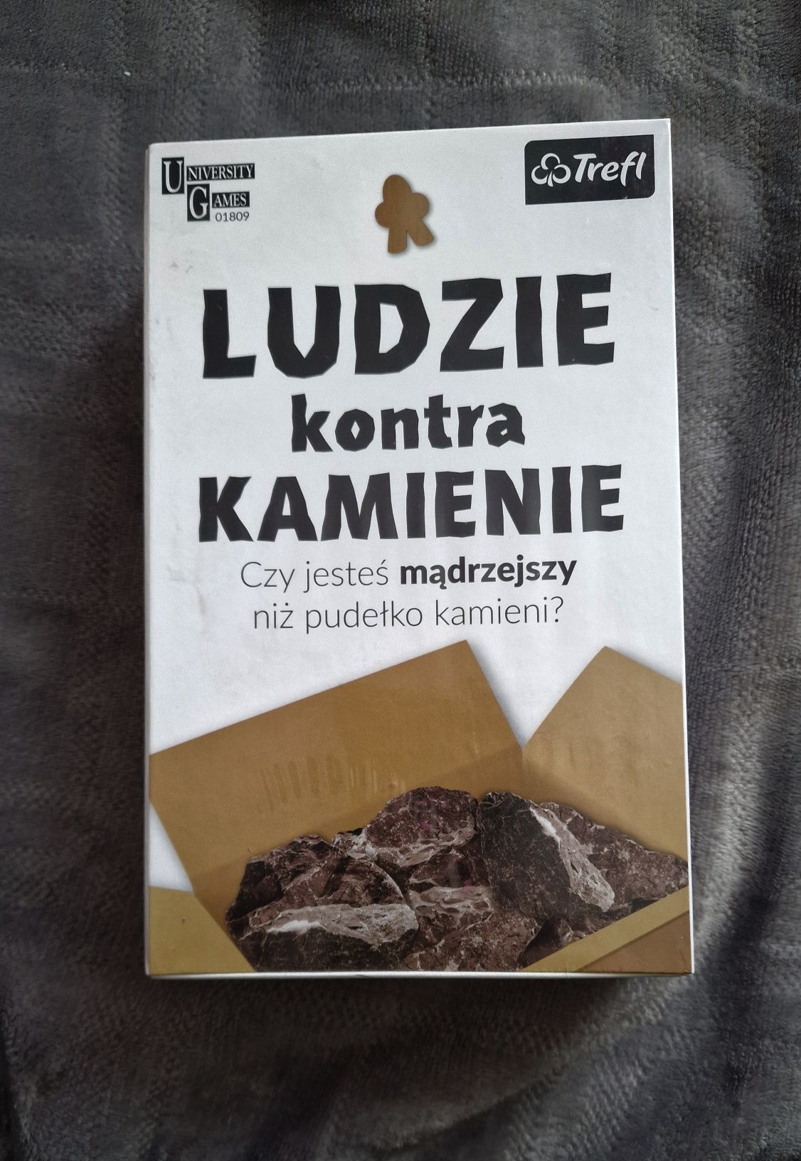 Nowa gra Ludzie kontra kamienie