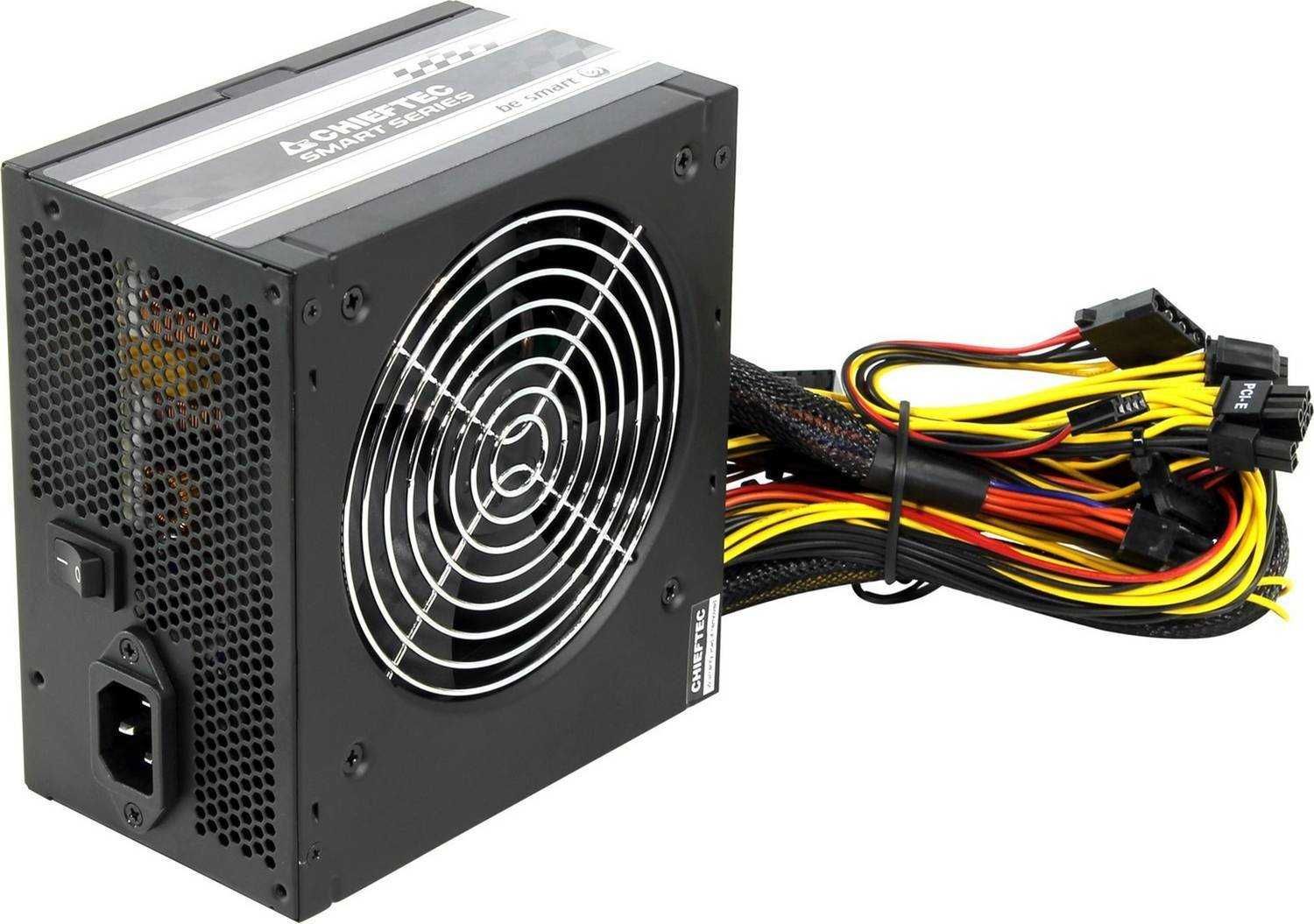 Блок живлення CHIEFTEC Smart 700W [Відео роботи блока в описі]
