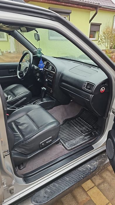 Nissan Pathfinder r50 3.5 v6 + LPG