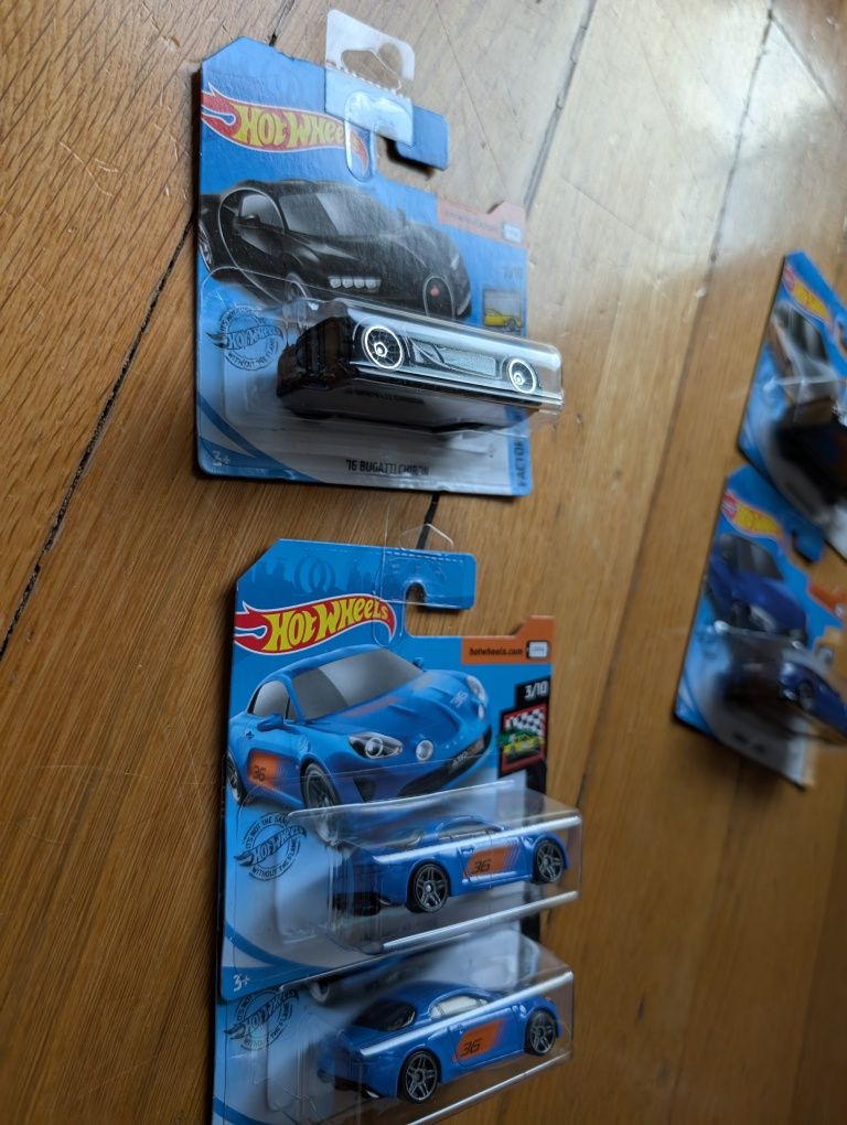 How Wheels - 1/64 Vário modelos ( Custo unitário por modelo)