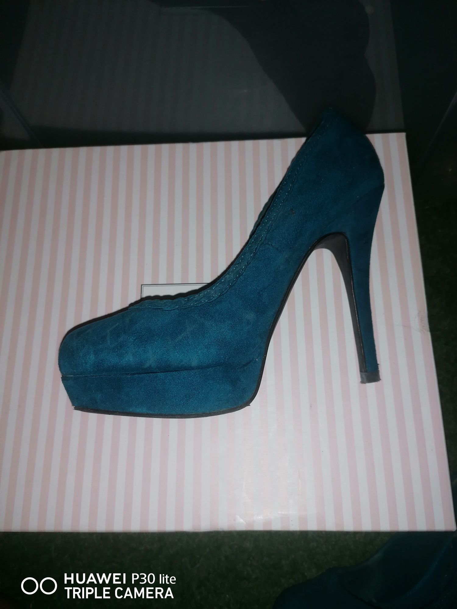 Sapatos Stradivarius azuis