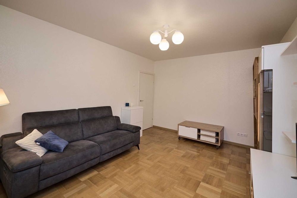 ‼️ Без комісії! Продаж 2к. квартири з ремонтом біля м.Палац України ‼️