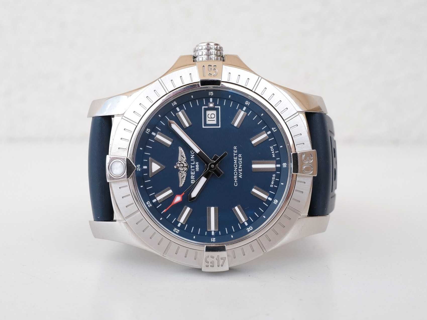 Breitling Avenger Automatic 43 Blue Dial