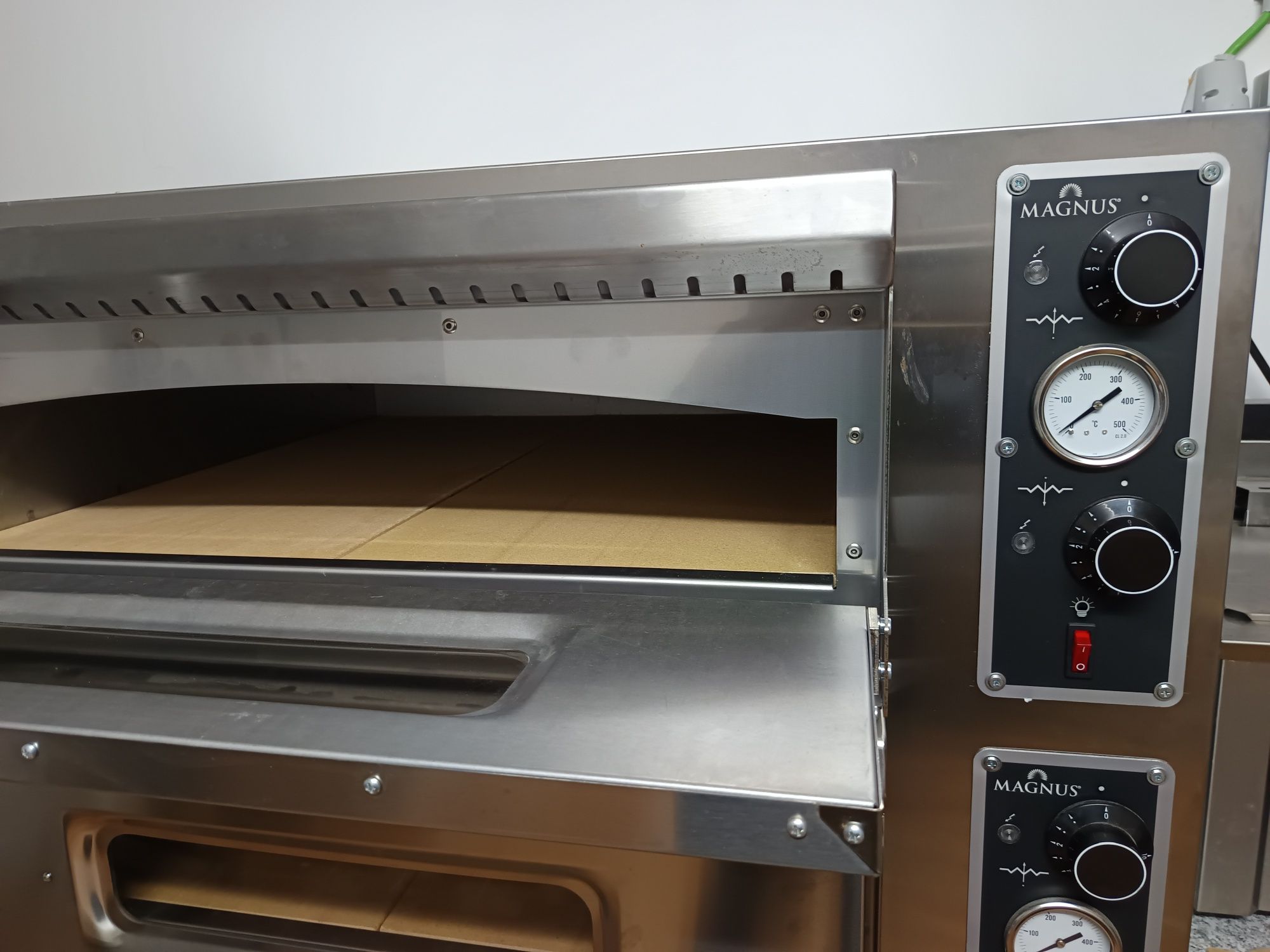 Pizzaria - Forno para Pizza - Novo