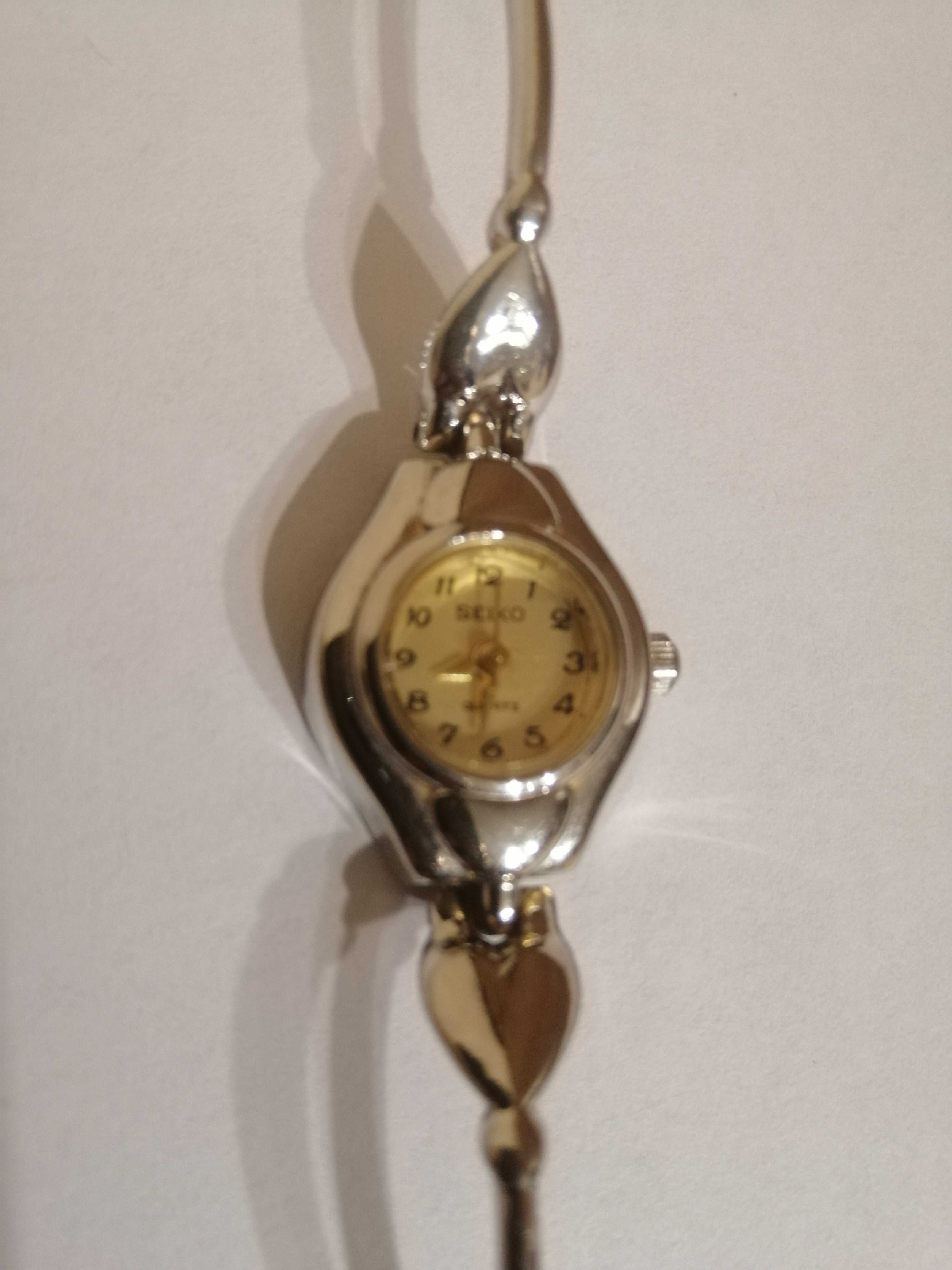 Часы-браслет  Seiko Япония, рабочие
