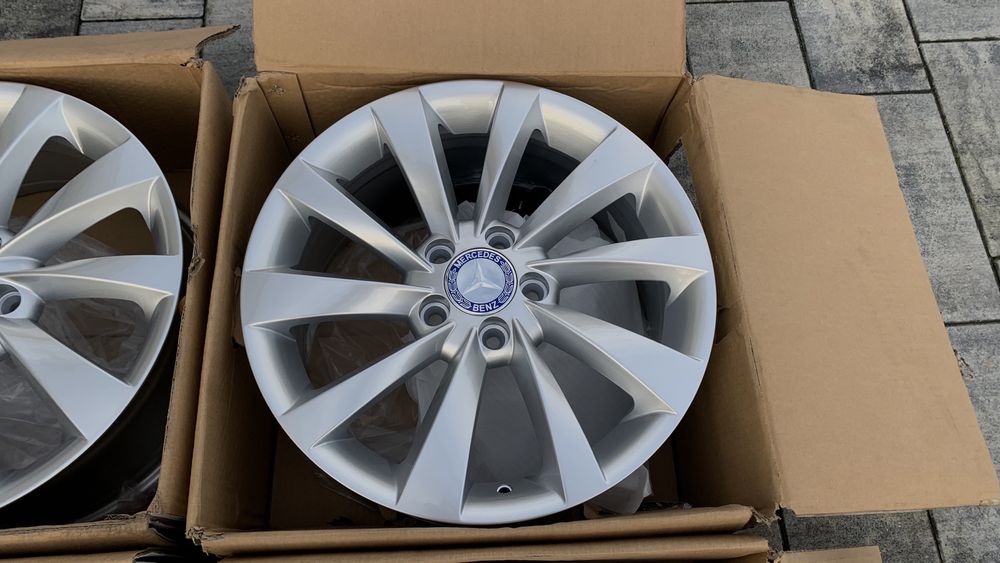 Felgi aluminiowe PH Edition II do Mercedes 5x112 17 cali W204