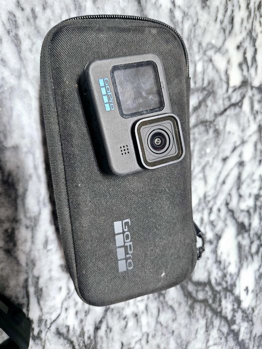 GoPro 11 - black - with accessories