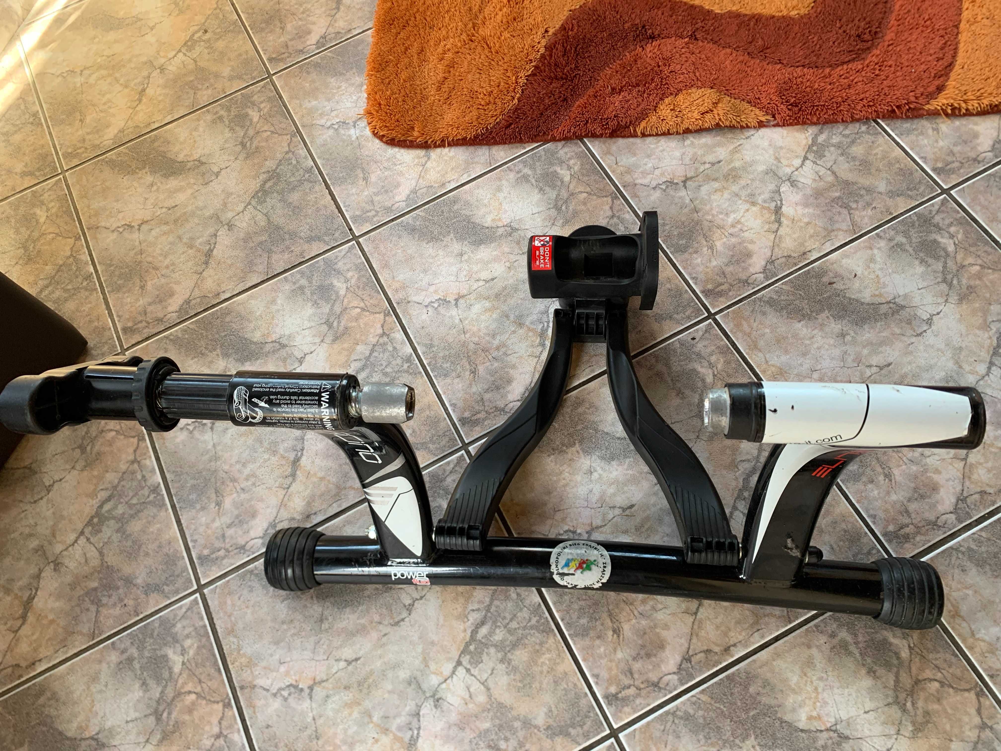 Trenażer rowerowy do roweru Elite Crono Fluid