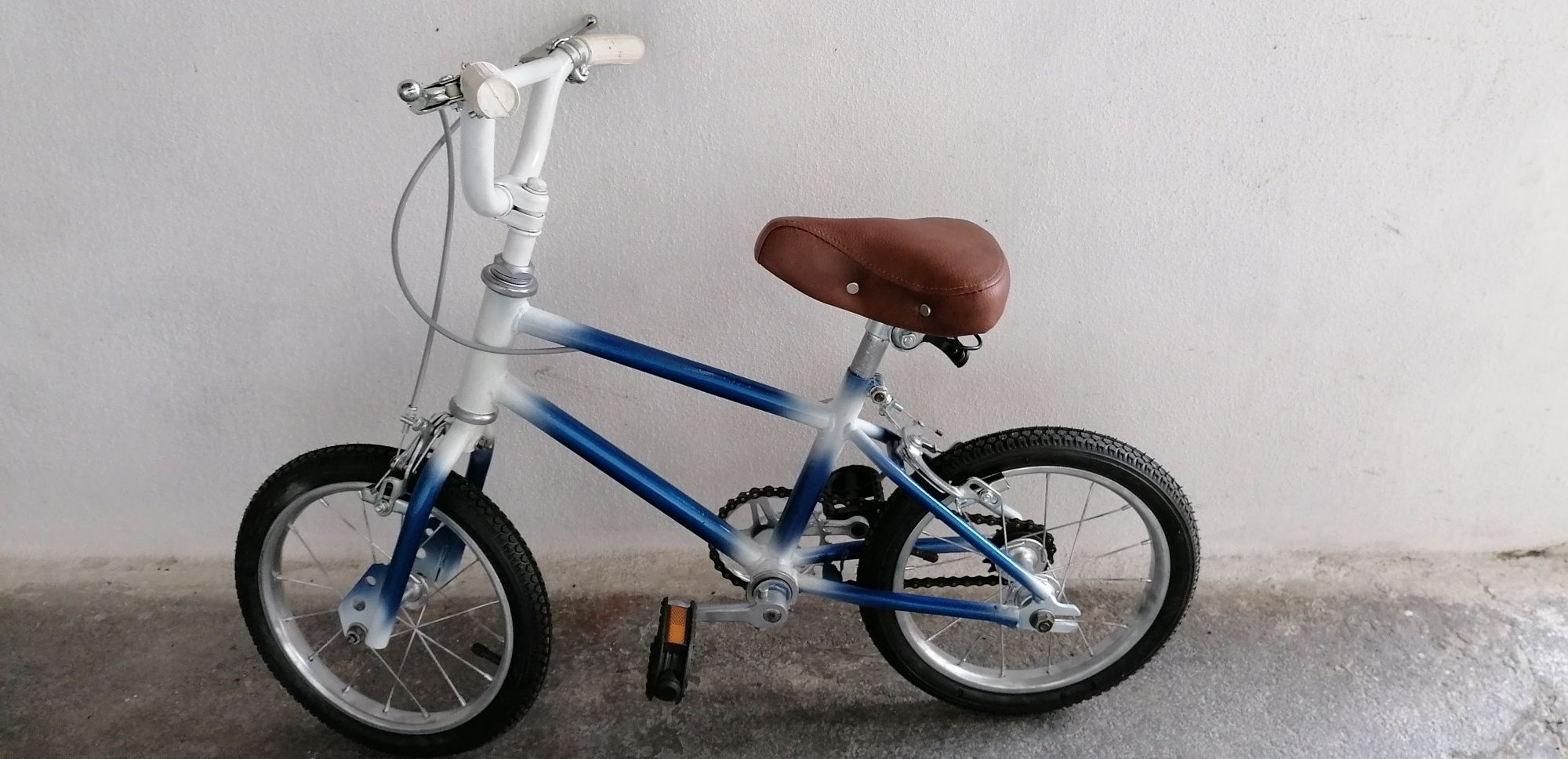 Bicicleta BMX criança