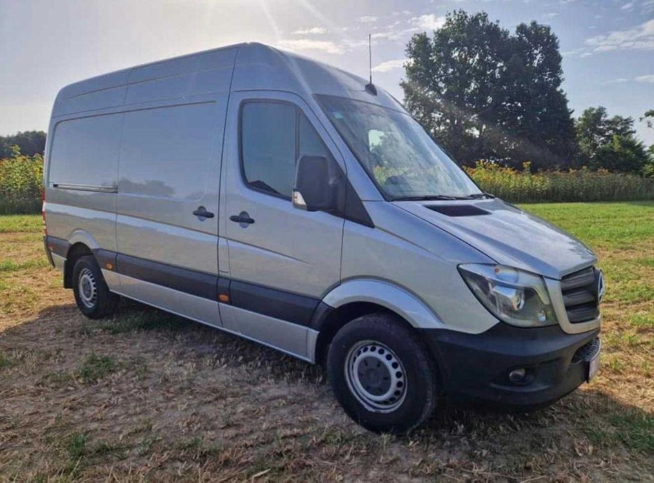 Mercedes-Benz Sprinter 319