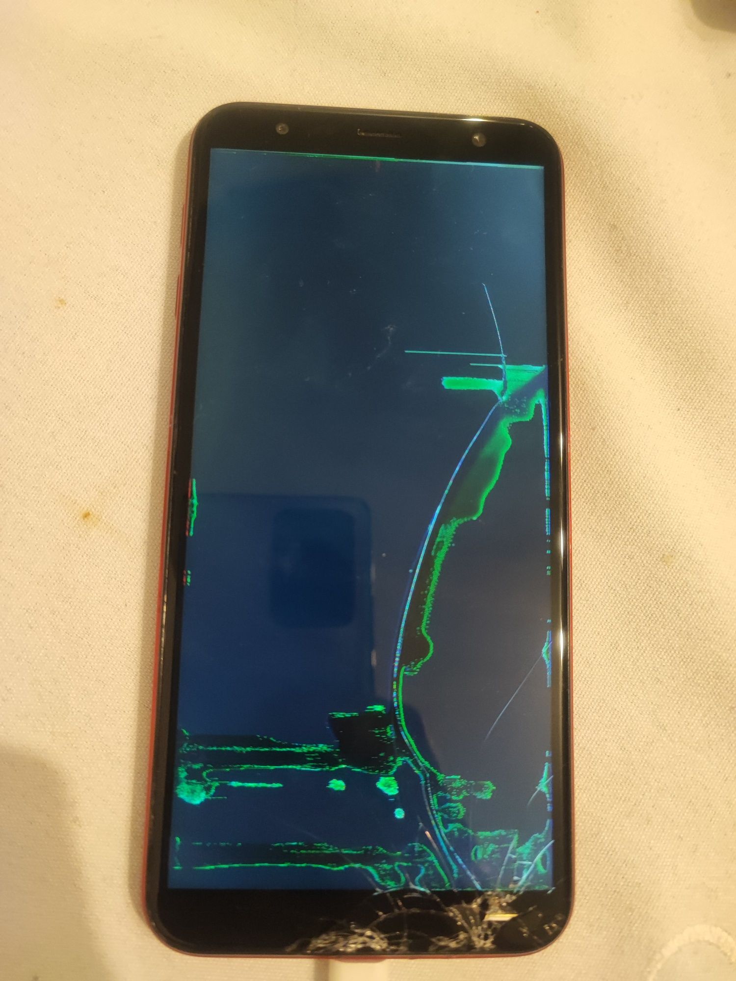 Samsung j6 uszkodzony wyświetlacz