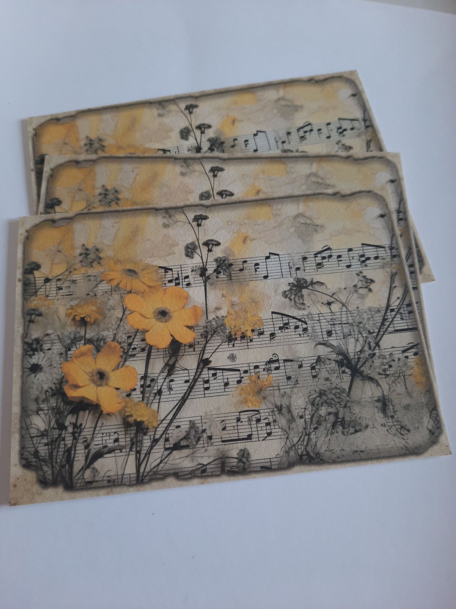 10x 3 folhas de papel para artesanato e decoração.  Estampas florais.