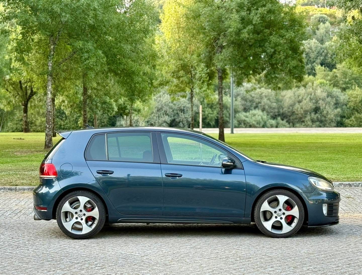 Volkswagen Golf VI 2.0 TSi GTi DSG
