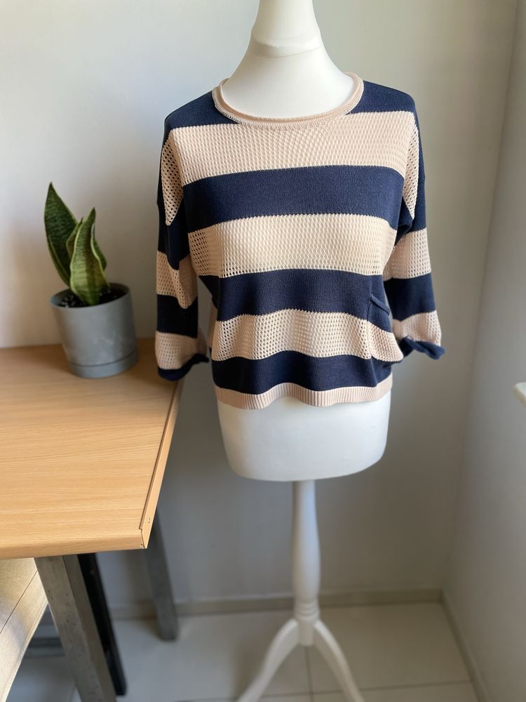 Sweterek oversize w paski