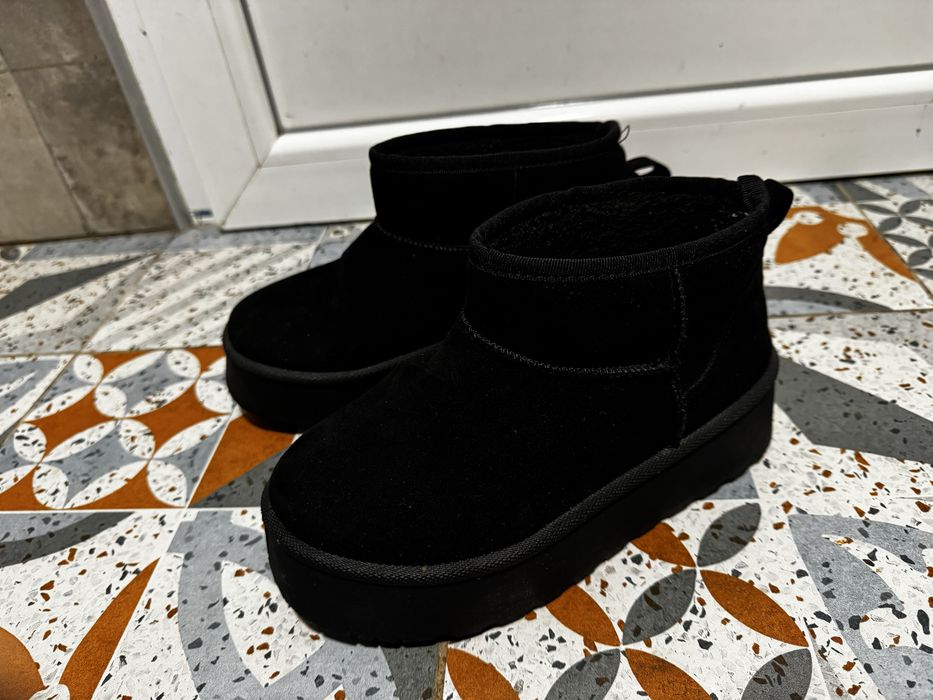 Угги жіночі   37 розмір